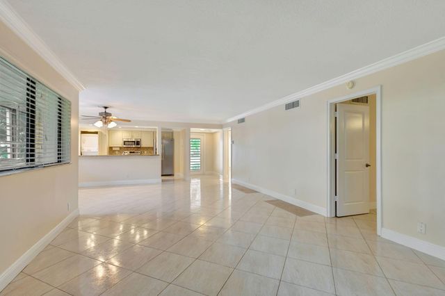 601 Brackenwood Cove, Palm Beach Gardens, FL 33418