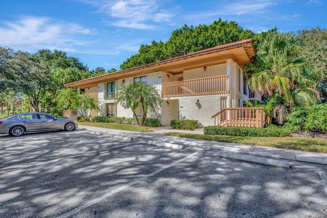 601 Brackenwood Cove, Palm Beach Gardens, FL 33418