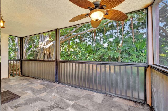 601 Brackenwood Cove, Palm Beach Gardens, FL 33418