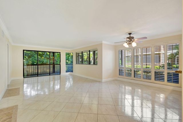 601 Brackenwood Cove, Palm Beach Gardens, FL 33418