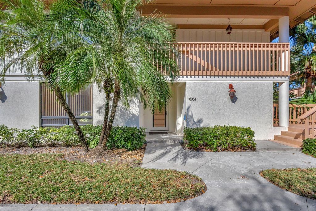 601 Brackenwood Cove, Palm Beach Gardens, FL 33418