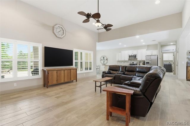 2463 W Axelwood Drive, Beverly Hills, FL 34465