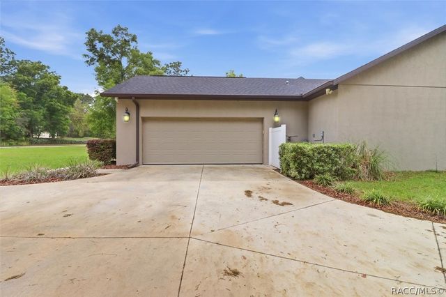 2463 W Axelwood Drive, Beverly Hills, FL 34465