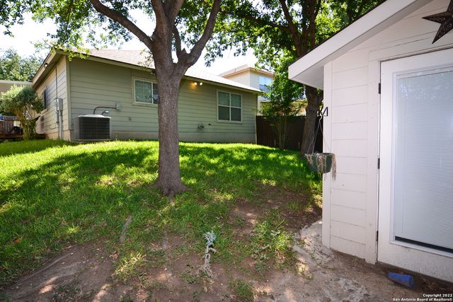 11116 VOLLMER LN, San Antonio, TX 78254