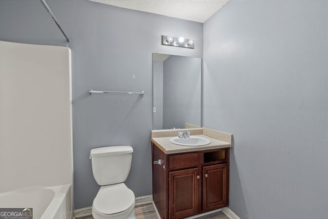 541 Hamlet Drive, Hampton, GA 30228