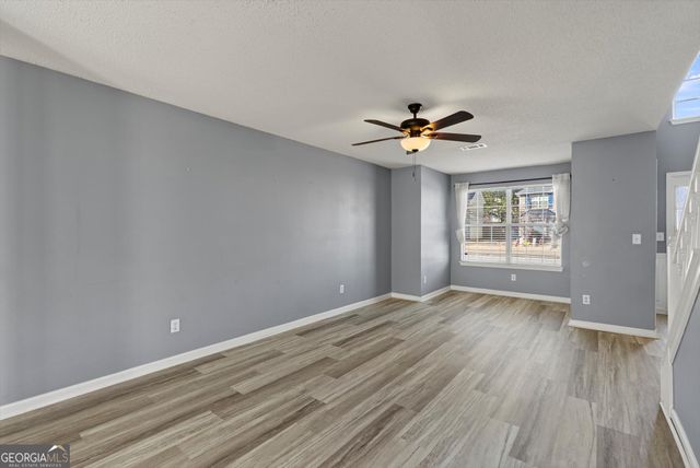 541 Hamlet Drive, Hampton, GA 30228