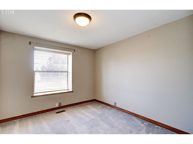 700 Ne 159TH Ct, Vancouver, WA 98684