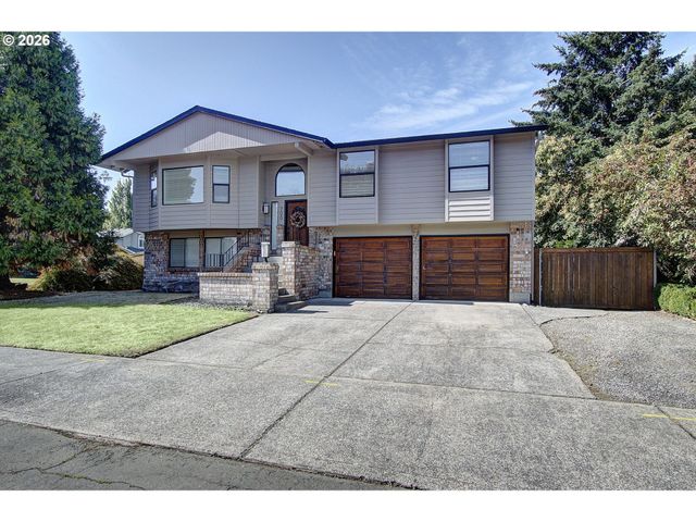 700 Ne 159TH Ct, Vancouver, WA 98684