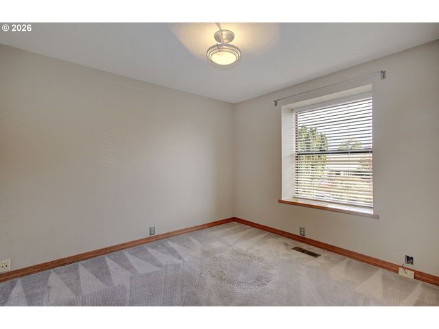 700 Ne 159TH Ct, Vancouver, WA 98684