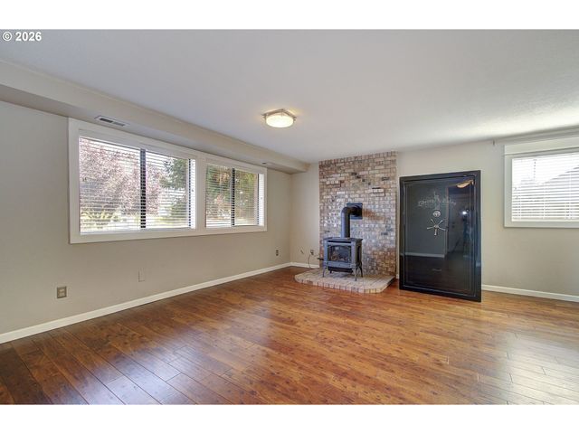 700 Ne 159TH Ct, Vancouver, WA 98684