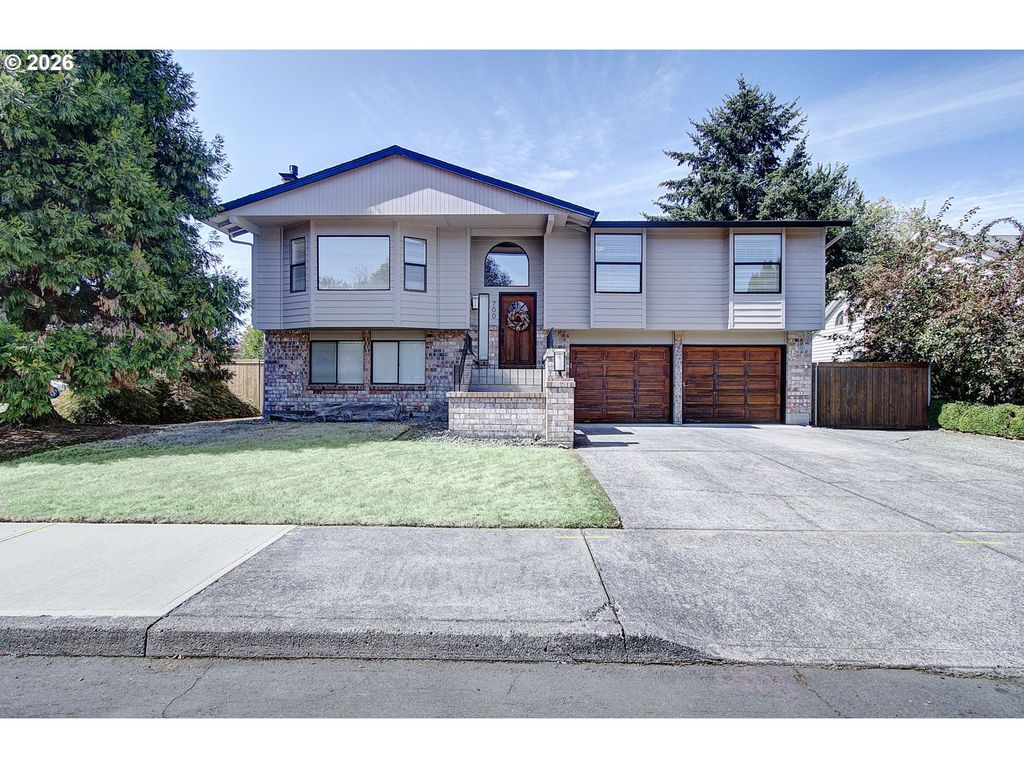700 Ne 159TH Ct, Vancouver, WA 98684
