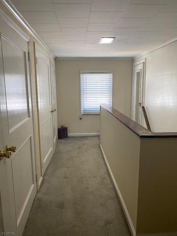 724 Springfield Ave, Summit City, NJ 07901