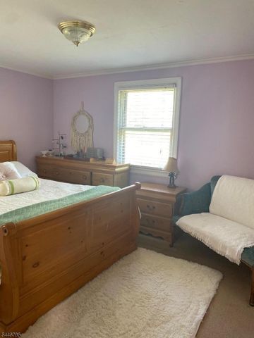 724 Springfield Ave, Summit City, NJ 07901