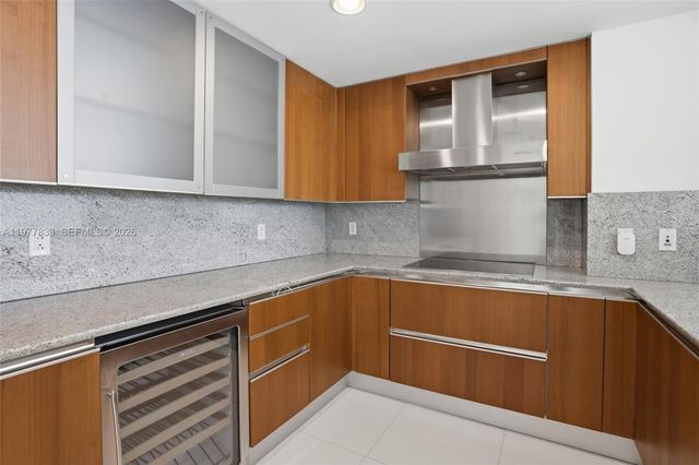 2627 S Bayshore Dr 501, Miami, FL 33133