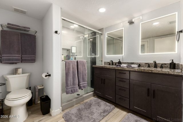 417 E BECK Lane, Phoenix, AZ 85022