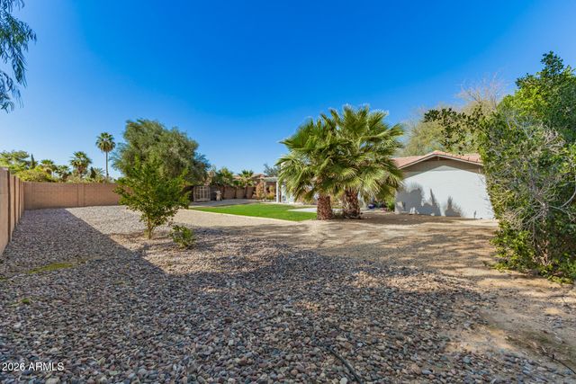 417 E BECK Lane, Phoenix, AZ 85022