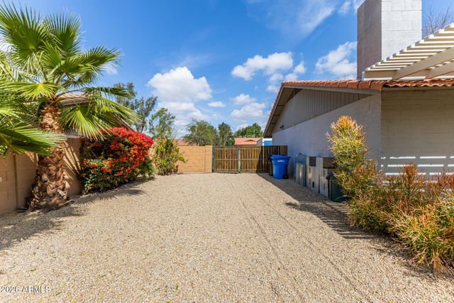 417 E BECK Lane, Phoenix, AZ 85022