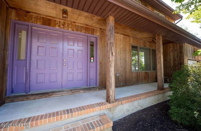 519 Ilexberry Lane, Toms River, NJ 08753