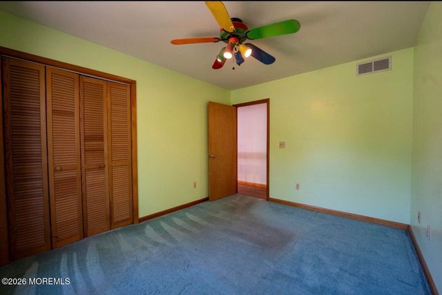 519 Ilexberry Lane, Toms River, NJ 08753