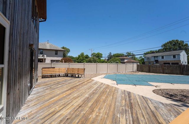 519 Ilexberry Lane, Toms River, NJ 08753