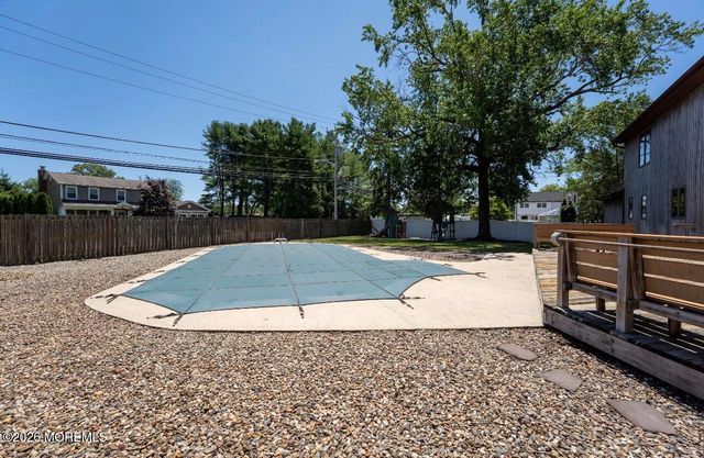 519 Ilexberry Lane, Toms River, NJ 08753