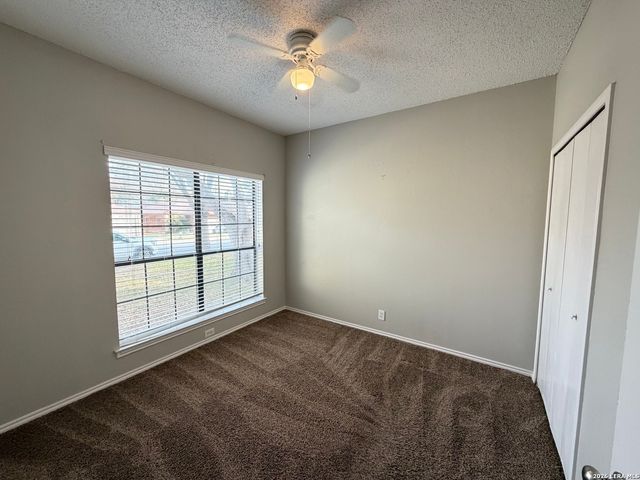 5827 Spring Green, San Antonio, TX 78247