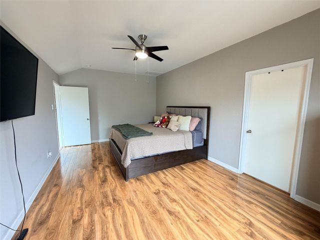 1807 Emerson Ridge Drive, Spring, TX 77388