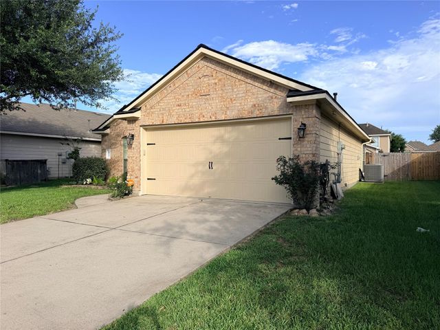 1807 Emerson Ridge Drive, Spring, TX 77388
