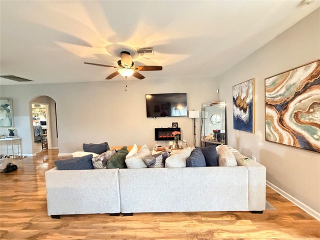 1807 Emerson Ridge Drive, Spring, TX 77388