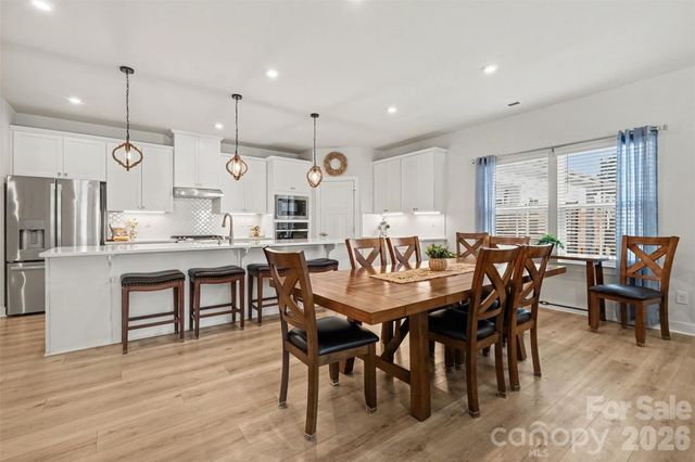 6513 Cumberland Drive, Harrisburg, NC 28075