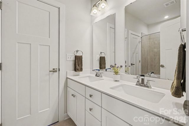 6513 Cumberland Drive, Harrisburg, NC 28075
