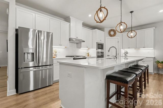 6513 Cumberland Drive, Harrisburg, NC 28075