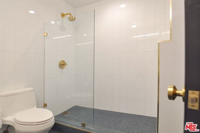 315 E 8th Street 406, Los Angeles, CA 90014