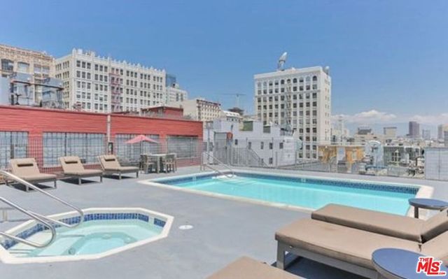 315 E 8th Street 406, Los Angeles, CA 90014
