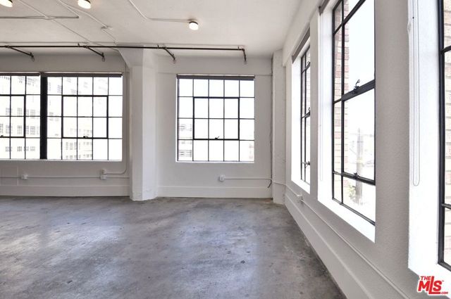 315 E 8th Street 406, Los Angeles, CA 90014