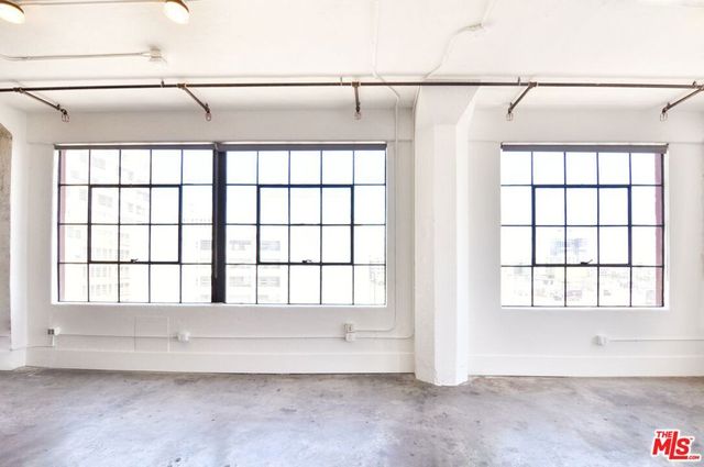 315 E 8th Street 406, Los Angeles, CA 90014