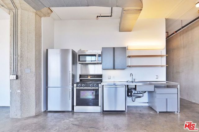 315 E 8th Street 406, Los Angeles, CA 90014