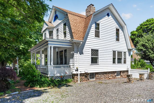 27 Willow Street, Stonington, CT 06355