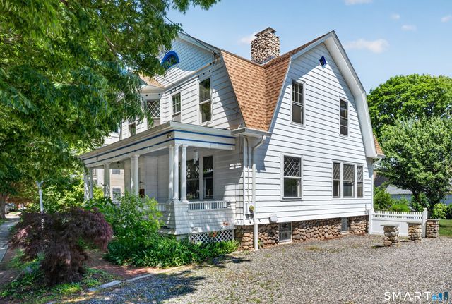 27 Willow Street, Stonington, CT 06355