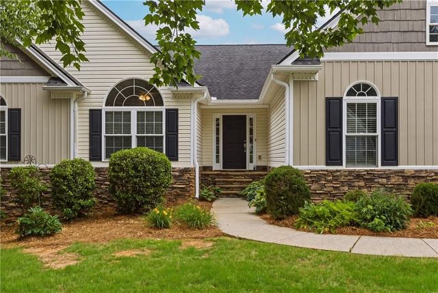 78 Foxdale Way, Dallas, GA 30132