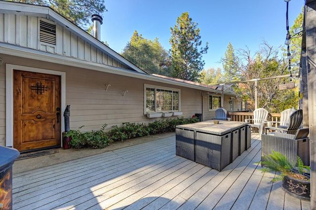 16485 Rolling Oaks Ct, Fiddletown, CA 95629