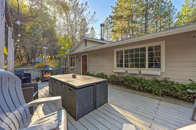 16485 Rolling Oaks Ct, Fiddletown, CA 95629