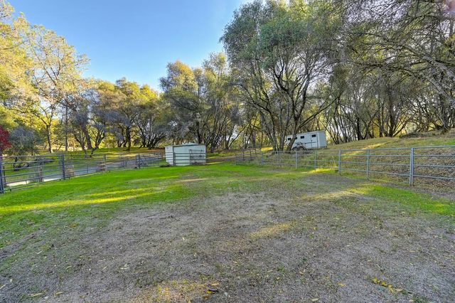 16485 Rolling Oaks Ct, Fiddletown, CA 95629