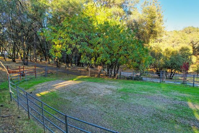 16485 Rolling Oaks Ct, Fiddletown, CA 95629