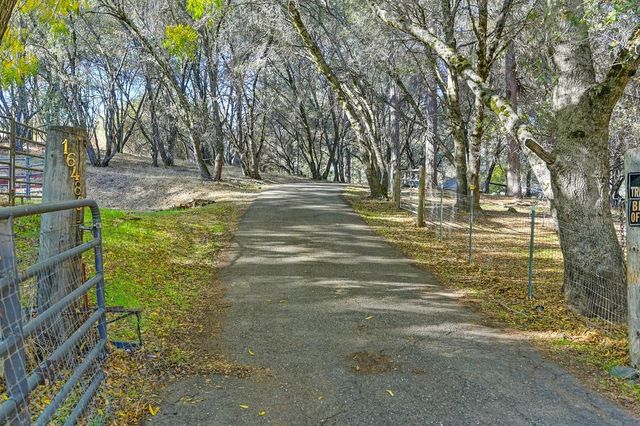 16485 Rolling Oaks Ct, Fiddletown, CA 95629