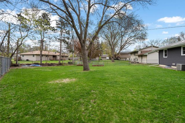 1507 Quebec Avenue N, Champlin, MN 55316