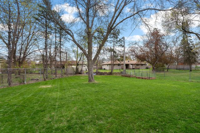 1507 Quebec Avenue N, Champlin, MN 55316