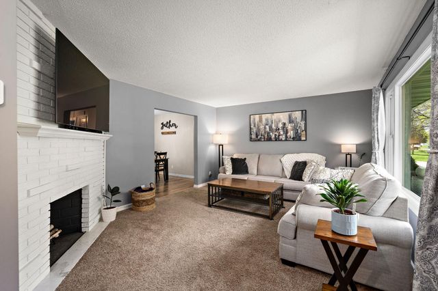 1507 Quebec Avenue N, Champlin, MN 55316