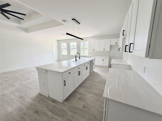 602 Road 5201, Cleveland, TX 77327