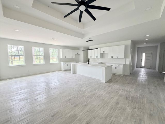 602 Road 5201, Cleveland, TX 77327